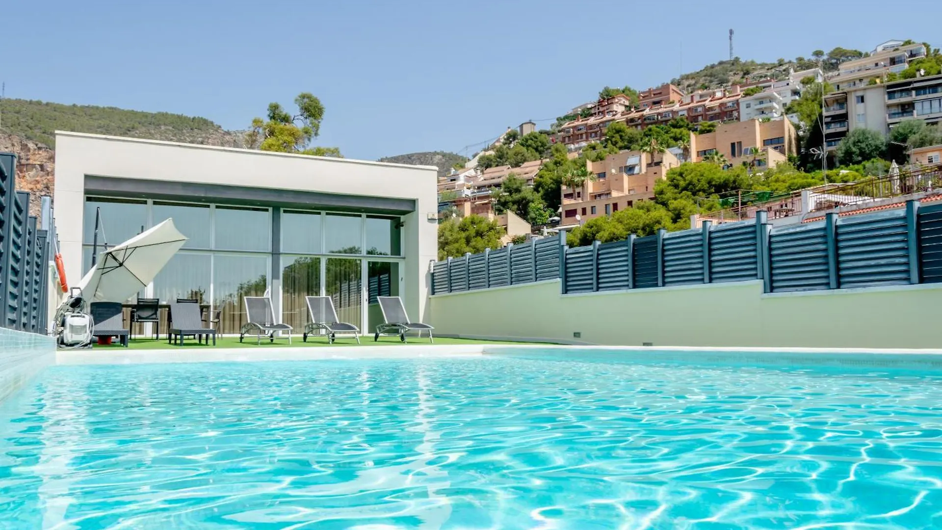 Luxurious Villa Marly I To Two Minutes The Beach  Castelldefels
