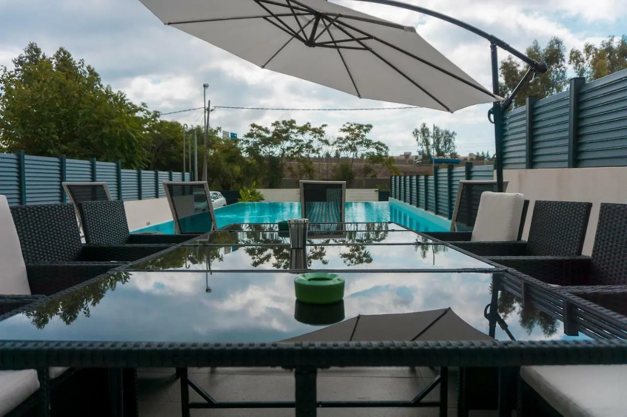 Luxurious Villa Marly I To Two Minutes The Beach Castelldefels
